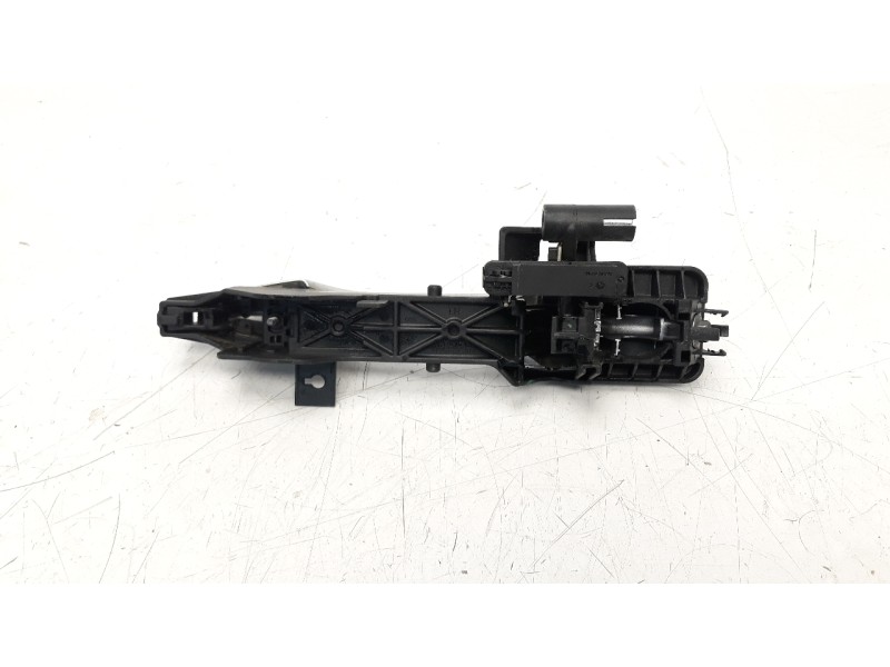 Recambio de maneta exterior trasera izquierda para hyundai ix35 1.7 crdi cat referencia OEM IAM 826512Y010  