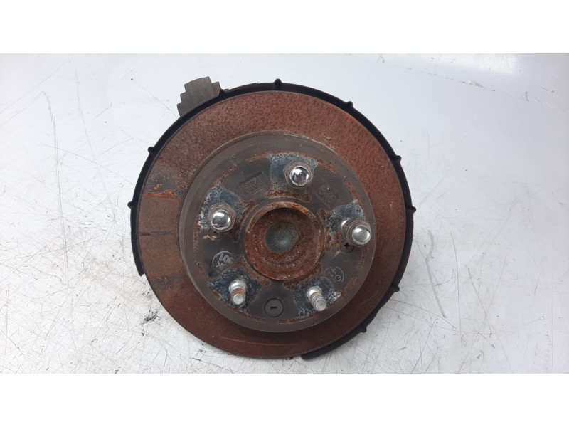 Recambio de mangueta trasera izquierda para hyundai ix35 1.7 crdi cat referencia OEM IAM 527102Y800  