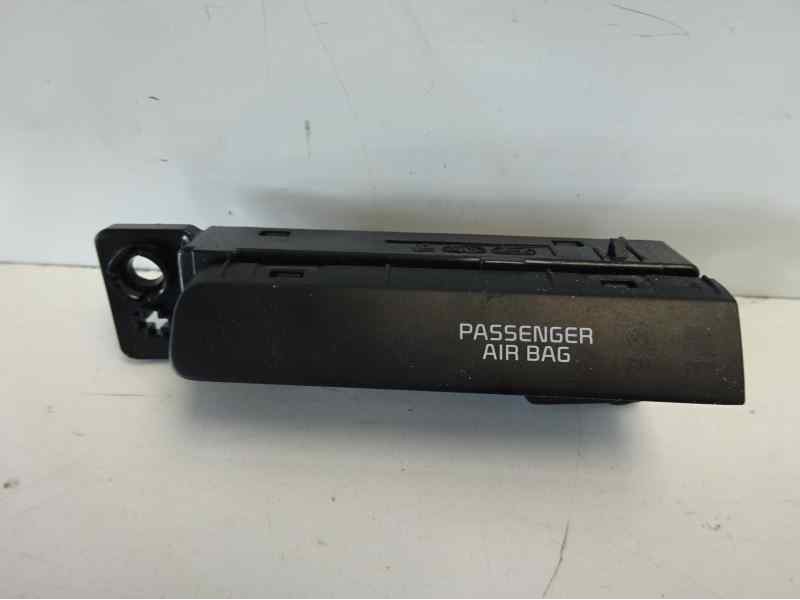 Recambio de pantalla multifuncion para kia sportage drive 2wd referencia OEM IAM 95960F1210  