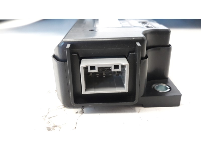 Recambio de centralita check control para mazda 3 berlina (bp) referencia OEM IAM BCWB677G0A  