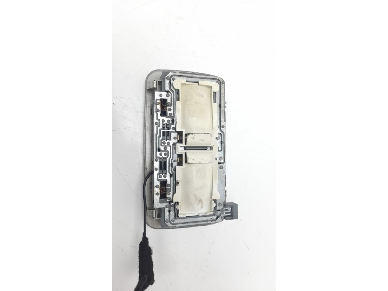 Recambio de luz interior para fiat fiorino básico referencia OEM IAM 735244968  