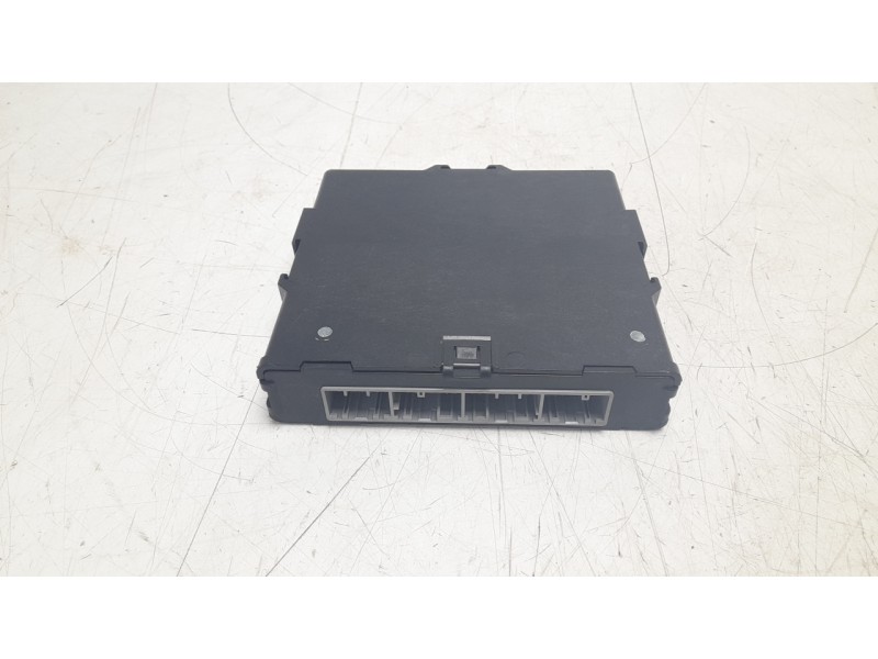 Recambio de modulo electronico para toyota rav 4 referencia OEM IAM 8998142070  