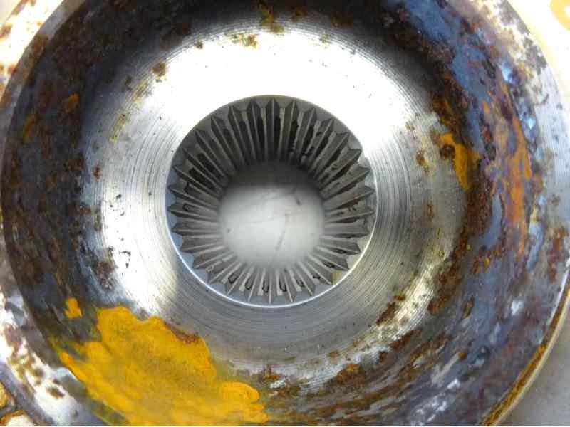 Recambio de buje para kia sportage drive 2wd referencia OEM IAM   