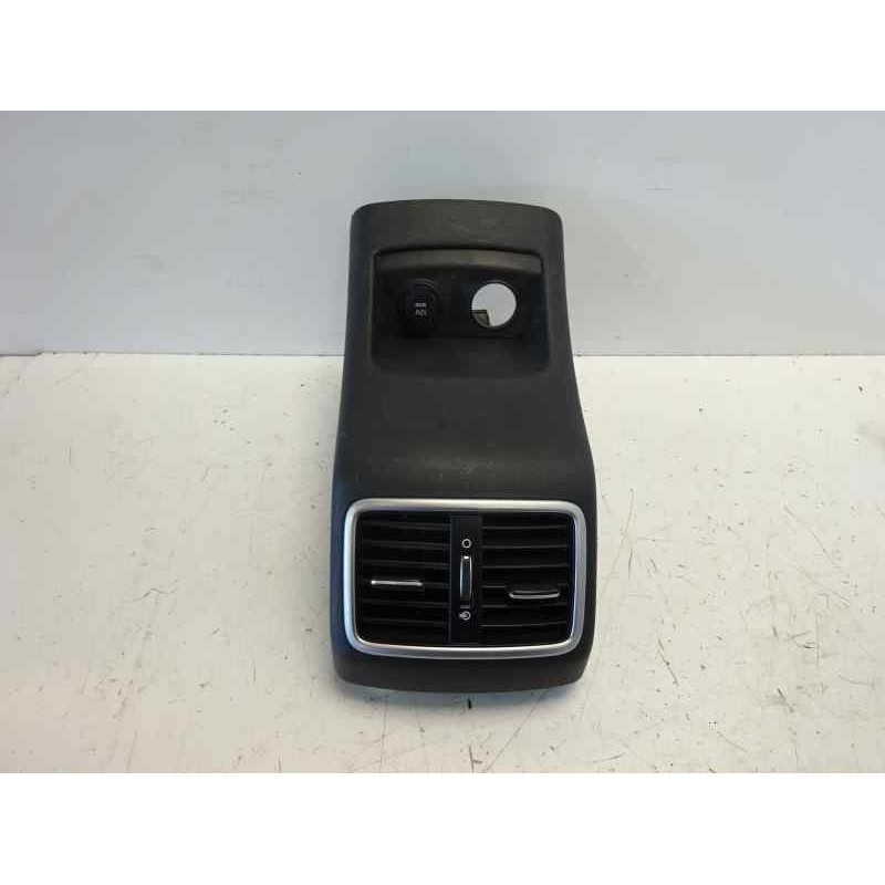 Recambio de rejilla aireadora para kia sportage drive 2wd referencia OEM IAM 97040R2000  