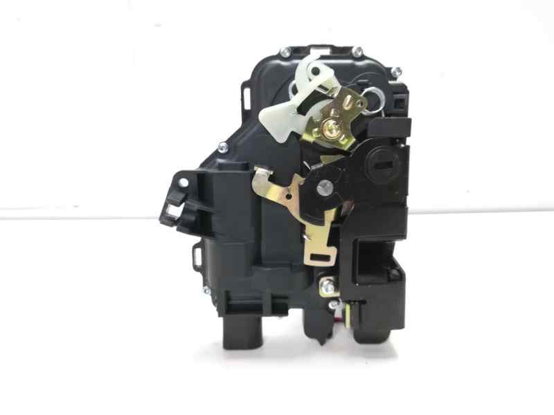 Recambio de cerradura puerta trasera derecha para volkswagen golf iv berlina (1j1) referencia OEM IAM 3B4839016M CRDVW1004 EZCVW