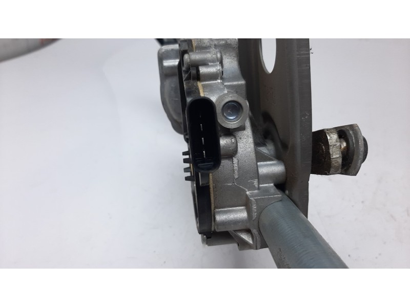 Recambio de motor limpia delantero para bmw serie 3 lim. (f30) 2.0 turbodiesel referencia OEM IAM 7267503  