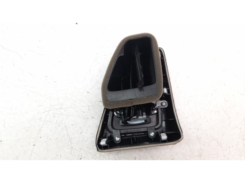 Recambio de aireador izquierdo para honda hr-v (..) 1.5 vtec cat referencia OEM IAM EA165211200  