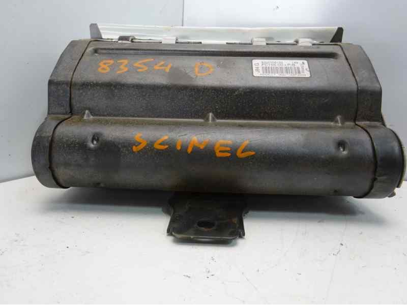 Recambio de airbag delantero derecho para renault scenic ii dynamique referencia OEM IAM 8200706150  