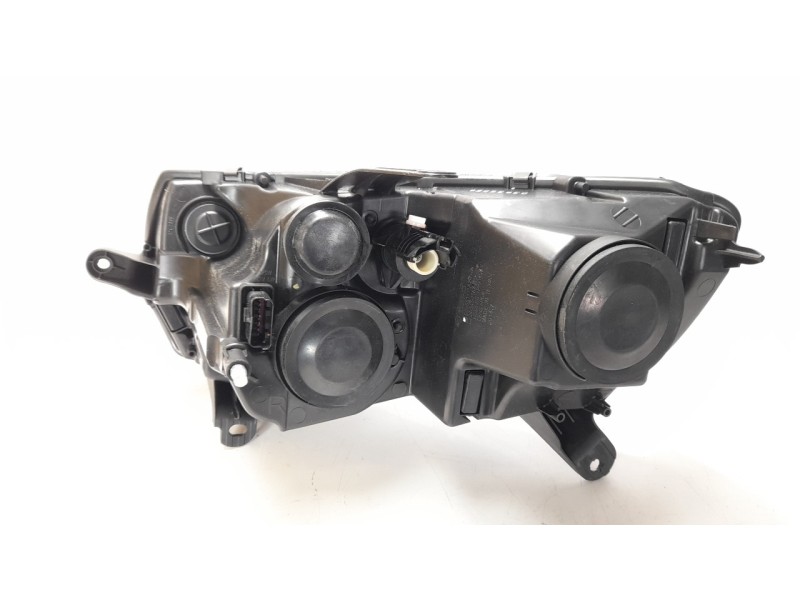 Recambio de faro derecho para dacia sandero referencia OEM IAM 260106223R 10108570003 