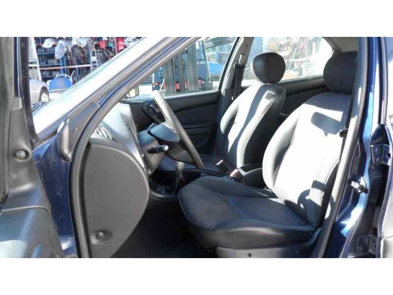 citroen xsara berlina del año 1998