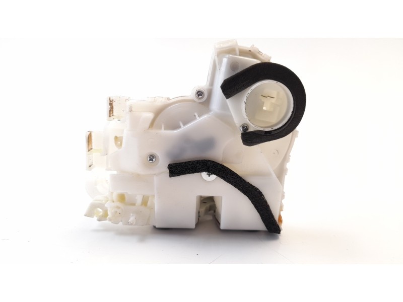 Recambio de cerradura puerta trasera derecha para suzuki vitara 1.4 16v cat referencia OEM IAM 8230154P01  