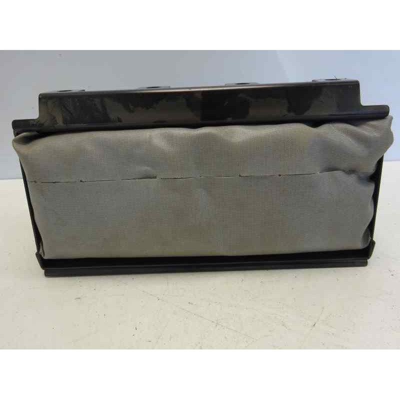 Recambio de airbag delantero derecho para kia carens 2.0 turbodiesel cat referencia OEM IAM RS95101D R1APAP2E120033 OK2FA57K50