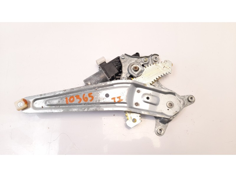 Recambio de elevalunas trasero izquierdo para suzuki vitara 1.4 16v cat referencia OEM IAM 8356061M00  