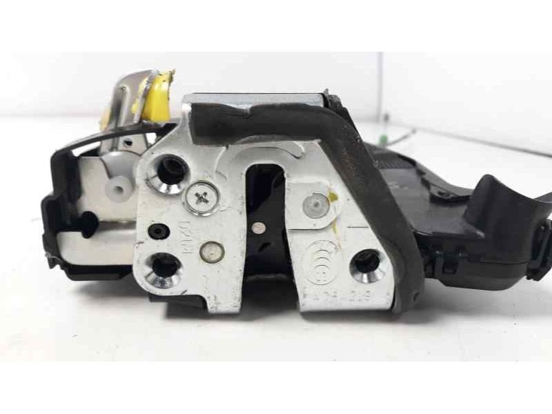 Recambio de cerradura puerta delantera izquierda para toyota auris touring sports (e18) active referencia OEM IAM   