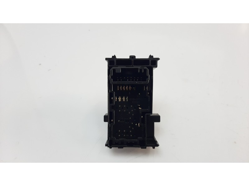 Recambio de mando elevalunas delantero derecho para lexus nx 2.5 16v cat (híbrido) referencia OEM IAM 8481078010  