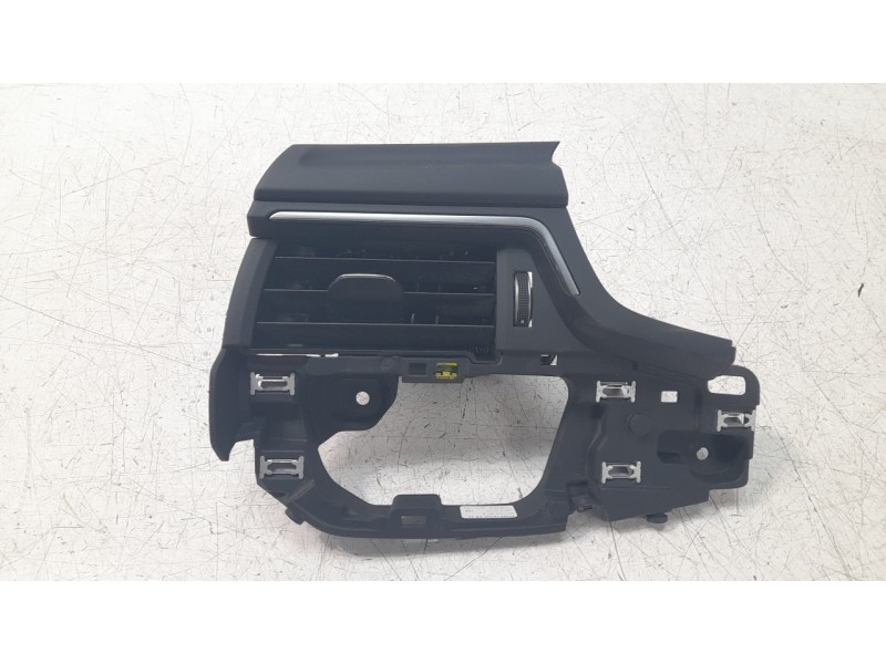 Recambio de aireador izquierdo para audi a4 berlina (8wc) 35 tdi s line referencia OEM IAM 8W1820901  