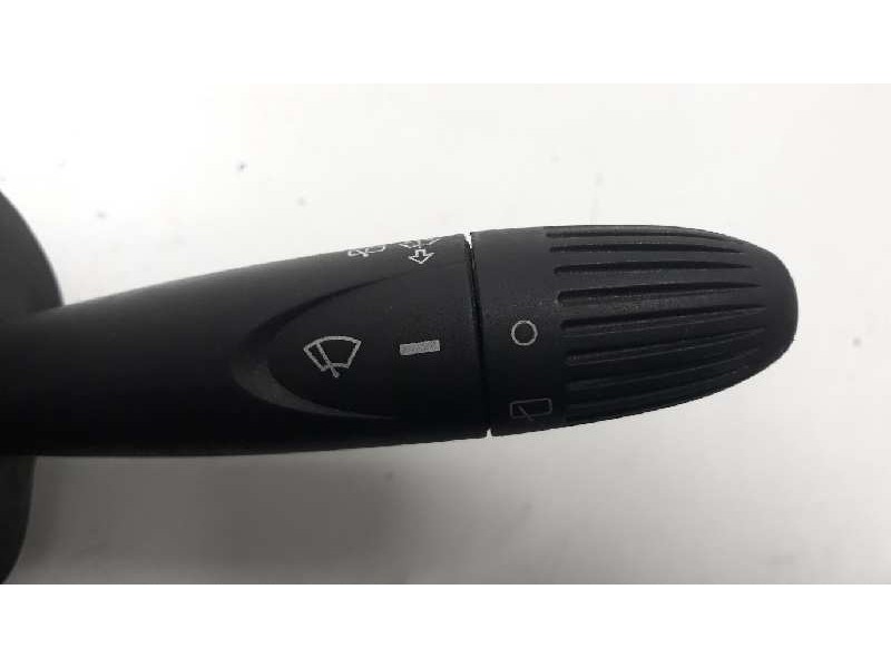 Recambio de mando multifuncion para fiat punto berlina (188) 1.2 8v referencia OEM IAM   