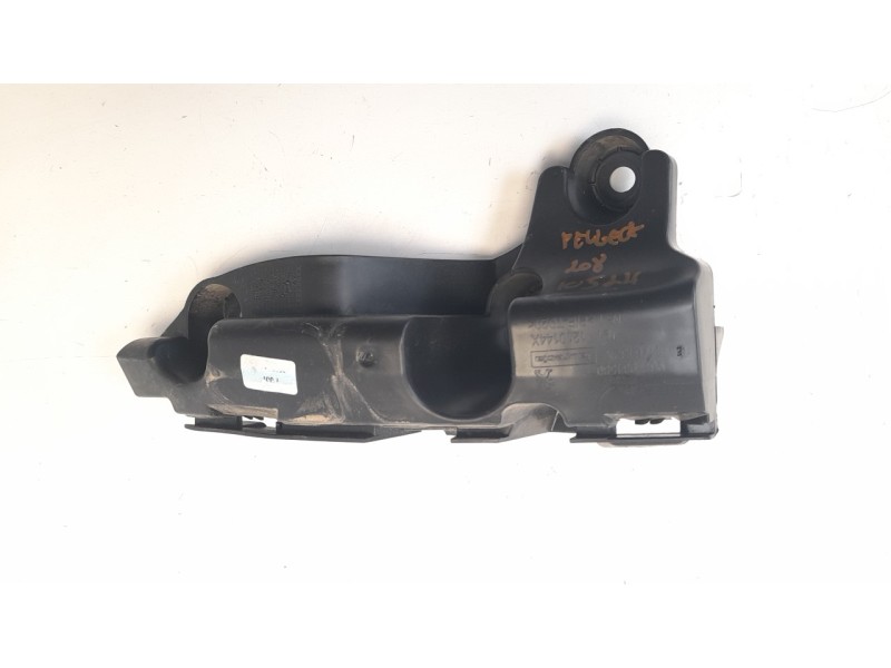Recambio de moldura para peugeot 308 1.2 12v e-thp referencia OEM IAM 9677934580  