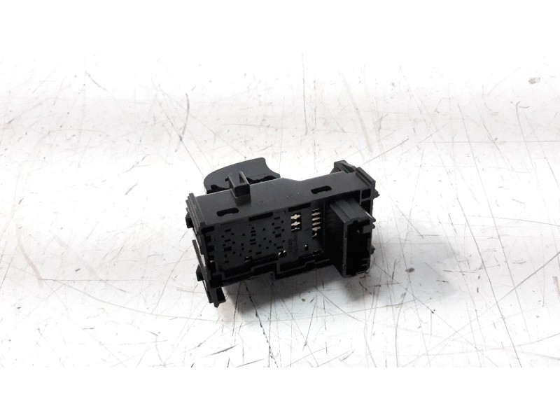 Recambio de mando elevalunas trasero derecho para lexus nx 2.5 16v cat (híbrido) referencia OEM IAM 8481078010  