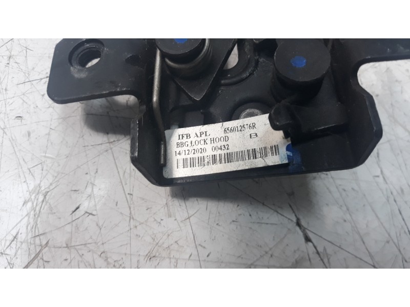 Recambio de cerradura capo para dacia spring electric comfort referencia OEM IAM 656012576R  