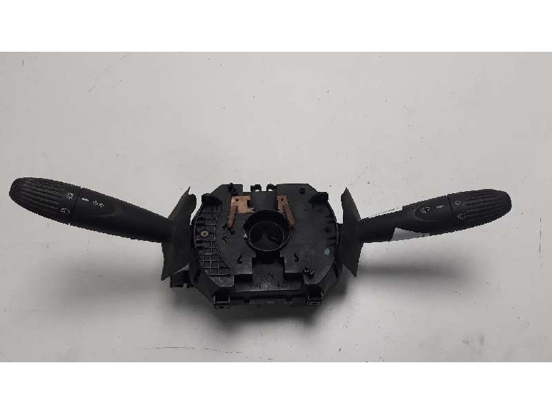 Recambio de mando multifuncion para fiat punto berlina (188) 1.2 8v referencia OEM IAM   