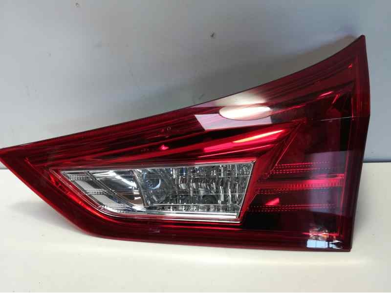 Recambio de piloto trasero derecho para toyota auris touring sports (e18) active referencia OEM IAM   