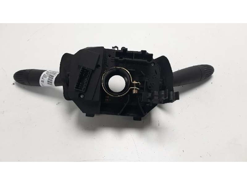 Recambio de mando multifuncion para fiat punto berlina (188) 1.2 8v referencia OEM IAM   