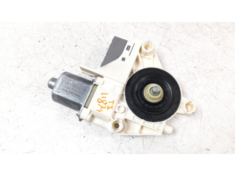 Recambio de motor elevalunas trasero izquierdo para peugeot 407 st confort referencia OEM IAM 9646595680  