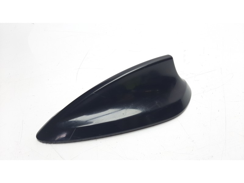 Recambio de antena para bmw serie 3 lim. (f30) 316d referencia OEM IAM 924096803  