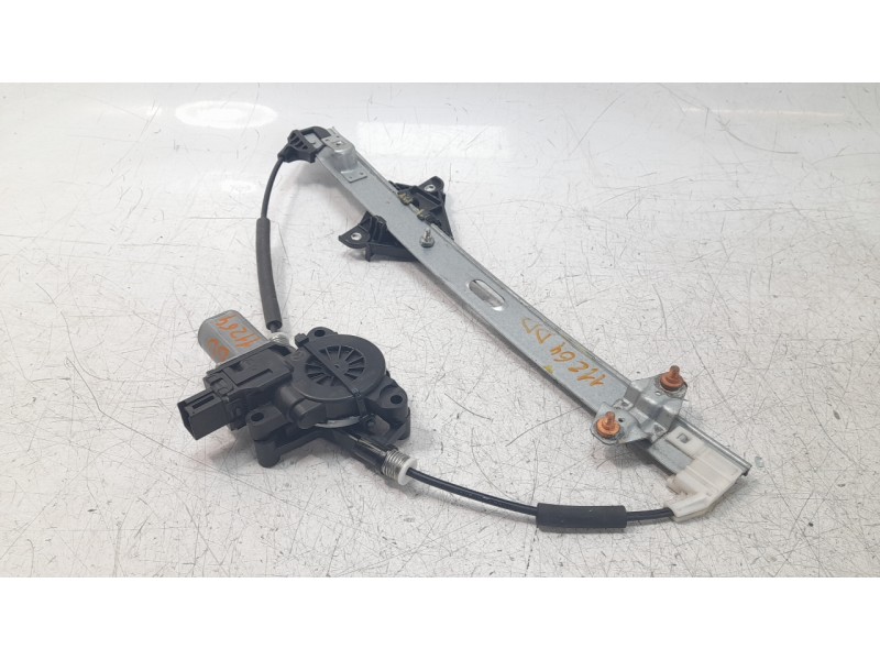 Recambio de elevalunas delantero derecho para mazda cx-3 2.0 cat referencia OEM IAM D10E58590B  