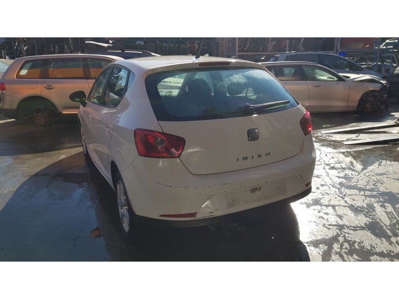seat ibiza (6j5) del año 2009