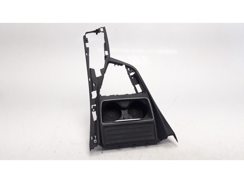 Recambio de moldura para bmw serie 1 lim. (f20/f21) 1.5 12v turbodiesel referencia OEM IAM 83374899  