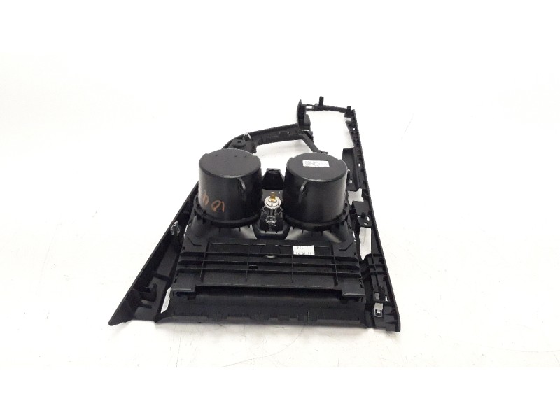 Recambio de moldura para bmw serie 1 lim. (f20/f21) 1.5 12v turbodiesel referencia OEM IAM 83374899  