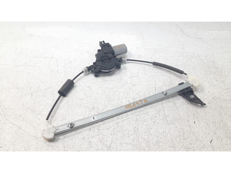 Recambio de elevalunas trasero derecho para mazda cx-3 2.0 cat referencia OEM IAM D10E72590A  