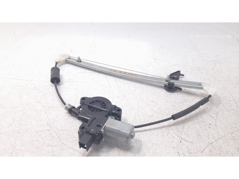 Recambio de elevalunas trasero izquierdo para mazda cx-3 2.0 cat referencia OEM IAM D10E73590A  