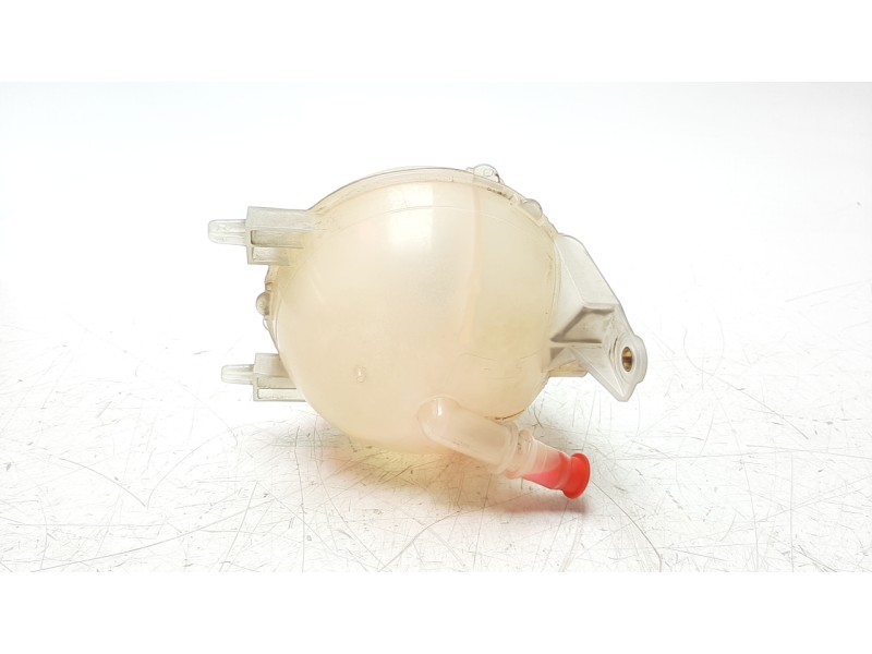 Recambio de deposito expansion para citroen berlingo cuadro 1.6 16v hdi referencia OEM IAM 9673334580  