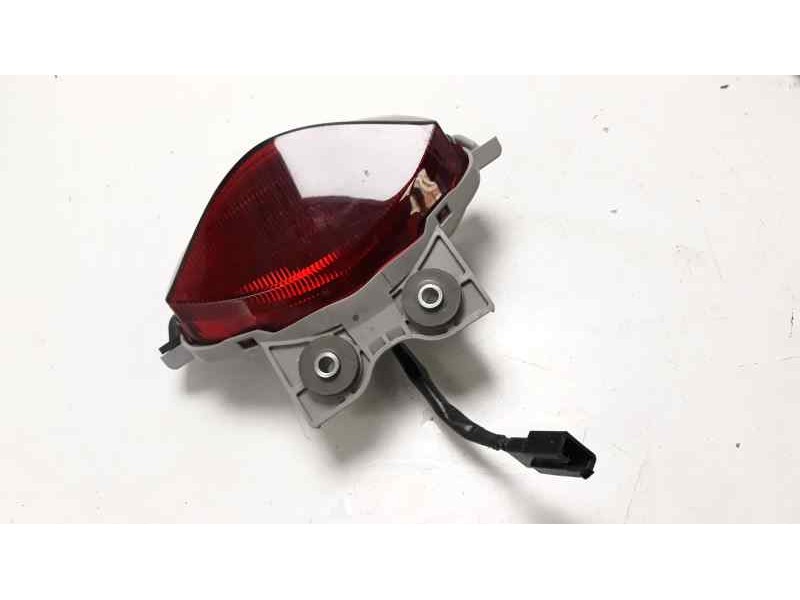 Recambio de piloto trasero central para kawasaki er 6 er 6f referencia OEM IAM 40501  