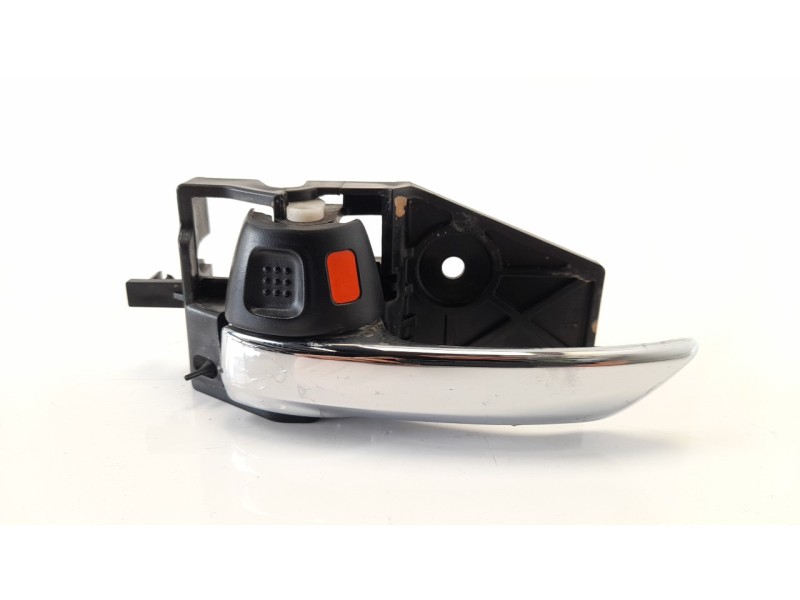 Recambio de maneta interior delantera izquierda para suzuki vitara 1.4 16v cat referencia OEM IAM 8313061M10C48  