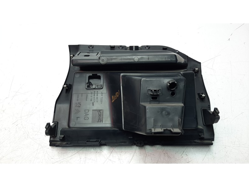 Recambio de guantera para citroen berlingo cuadro 1.6 16v hdi referencia OEM IAM 9680936177  