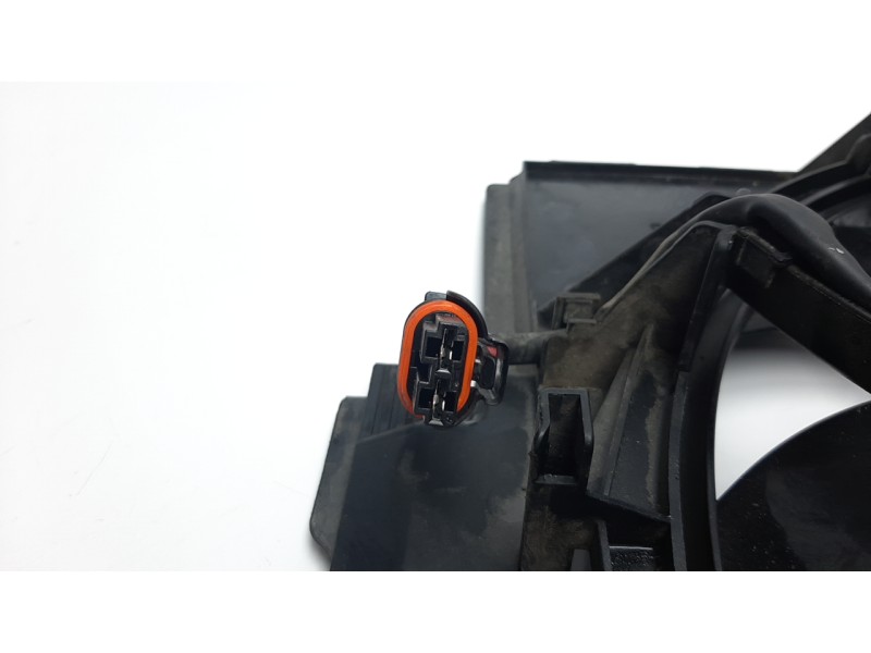 Recambio de electroventilador para bmw serie 3 lim. (f30) 316d referencia OEM IAM 5020644  MP8820L7