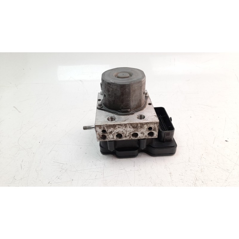 Recambio de abs para mercedes-benz clase gla (w156) gla 200 cdi (156.908) referencia OEM IAM A0094316811  