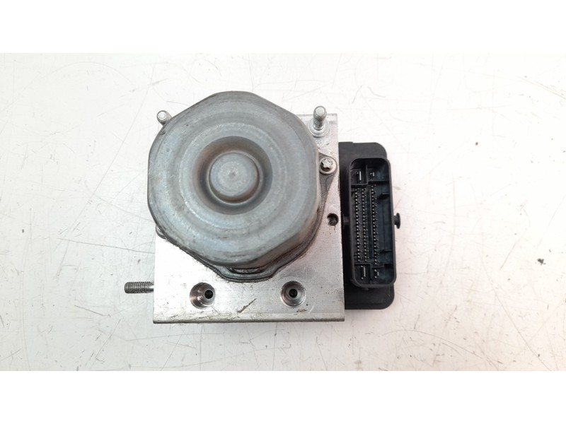 Recambio de abs para mercedes-benz clase gla (w156) gla 200 cdi (156.908) referencia OEM IAM A0094316811  