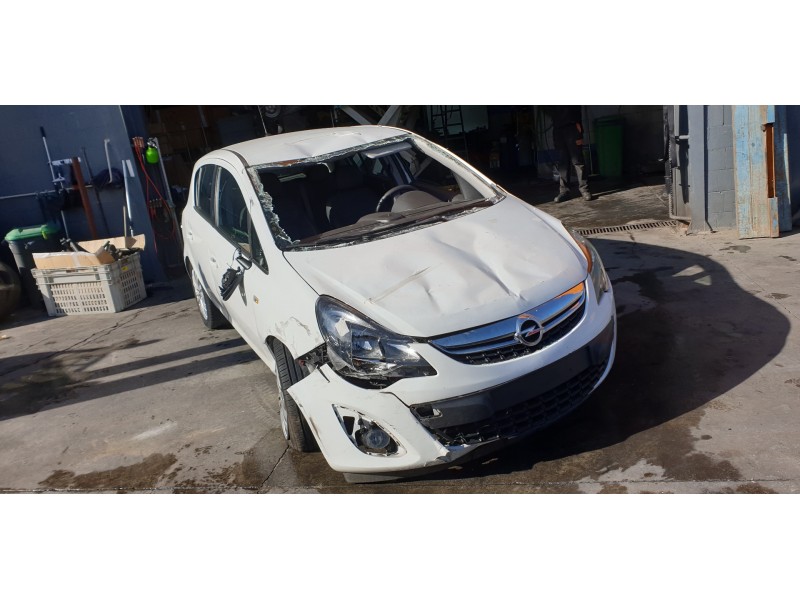 opel corsa d del año 2014