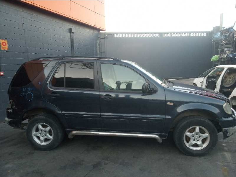 mercedes-benz clase m (w163) del año 2004