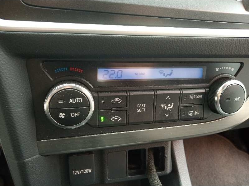 Recambio de mando climatizador para toyota auris touring sports (e18) active referencia OEM IAM 5590002380 75F542 