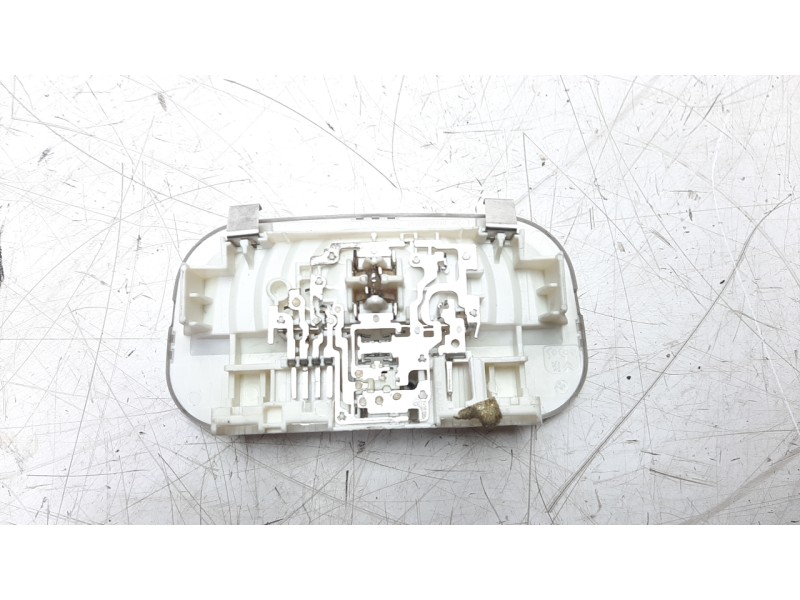 Recambio de luz interior para citroen berlingo cuadro 1.6 16v hdi referencia OEM IAM 9680717080  