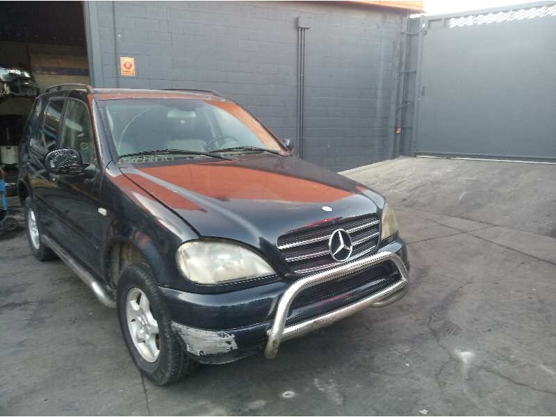 mercedes-benz clase m (w163) del año 2004