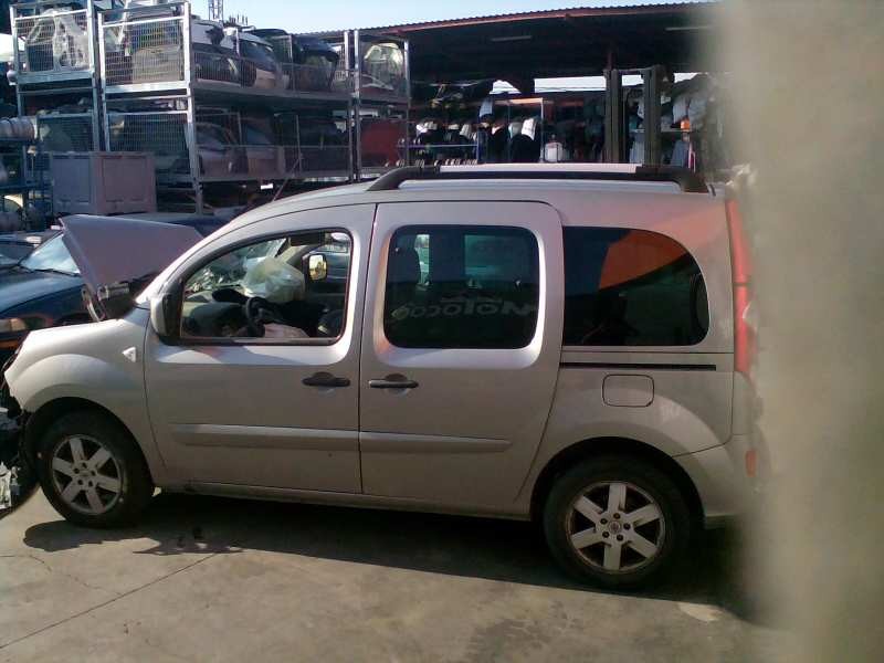 renault kangoo del año 2010