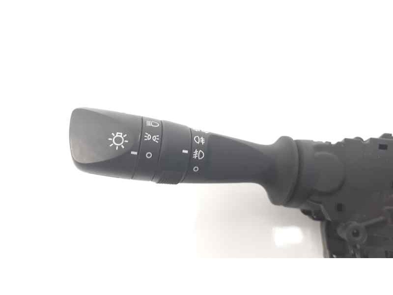 Recambio de mando intermitentes para toyota auris touring sports (e18) active referencia OEM IAM 17F852  