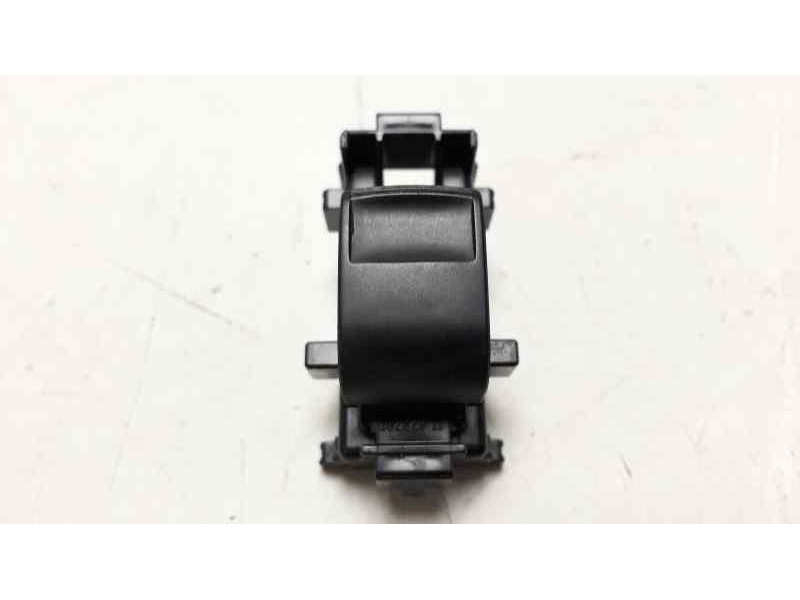 Recambio de mando elevalunas trasero derecho para toyota auris touring sports (e18) active referencia OEM IAM 8292U38  